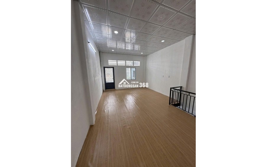 Nhà đẹp ngay Lý Thường Kiệt Q,10-Giá hơn 6 tỷ-hẻm thông nhiều đường-tiện ích xung quanh
